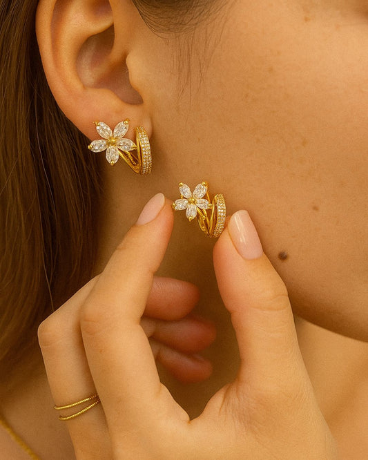 CRYSTAL FLOWER EARRINGS
