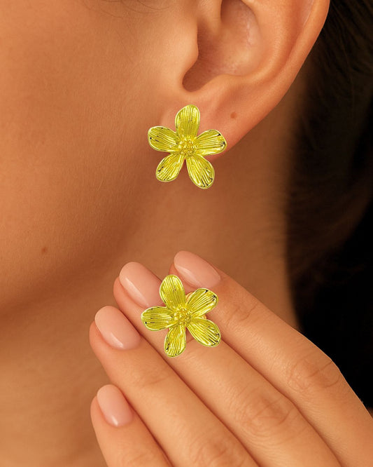 BRASS FLORAL EARRINGS