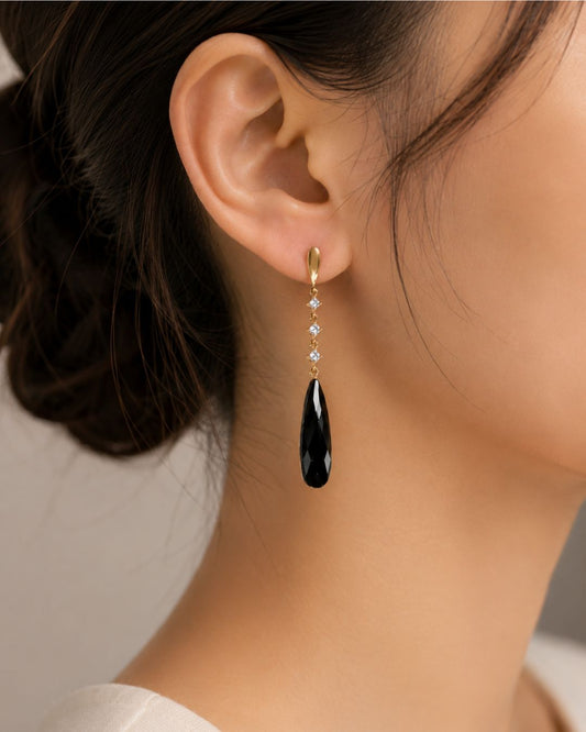 BLACK SASHA EARRINGS