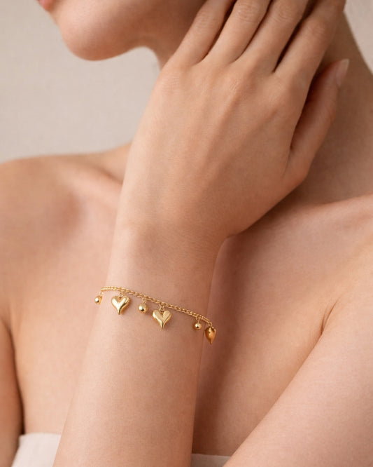 DROP HEART BRACELET