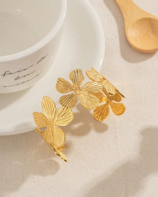 SEMI FLORAL BRACELET