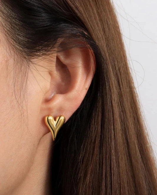 DROP HEART EARRINGS