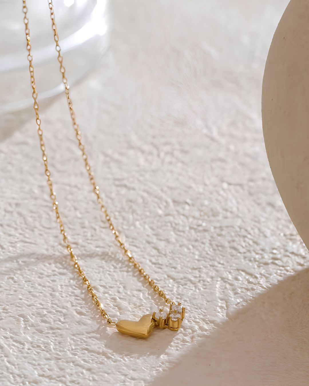 ALORA PENDANT