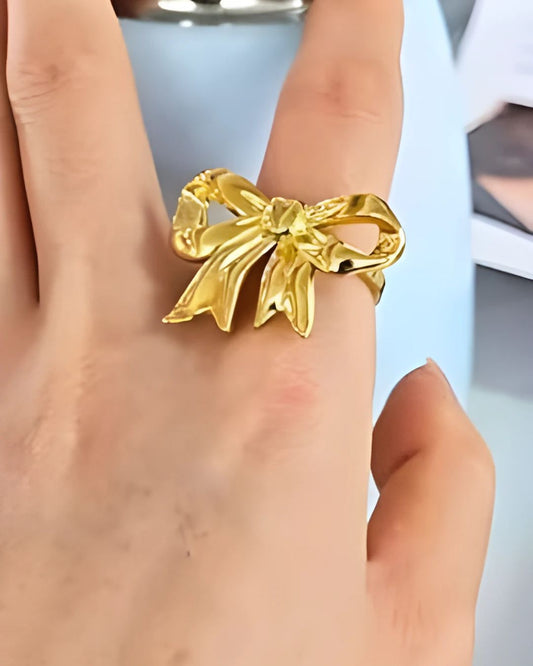 BOW CHUNKY RING