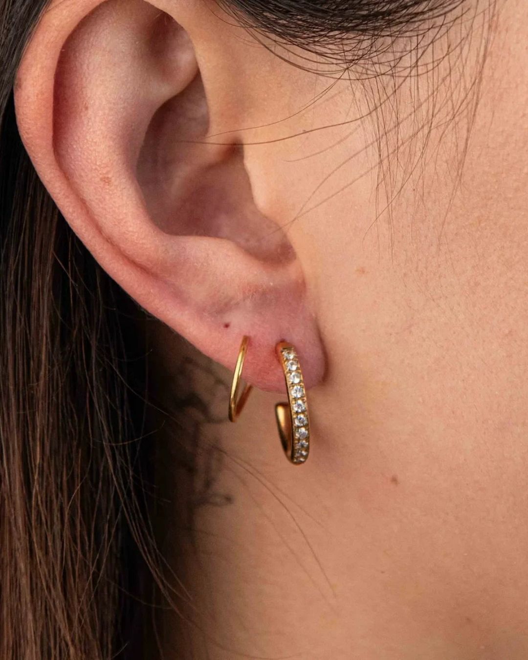 CRYSTAL DUAL CURL EARRING