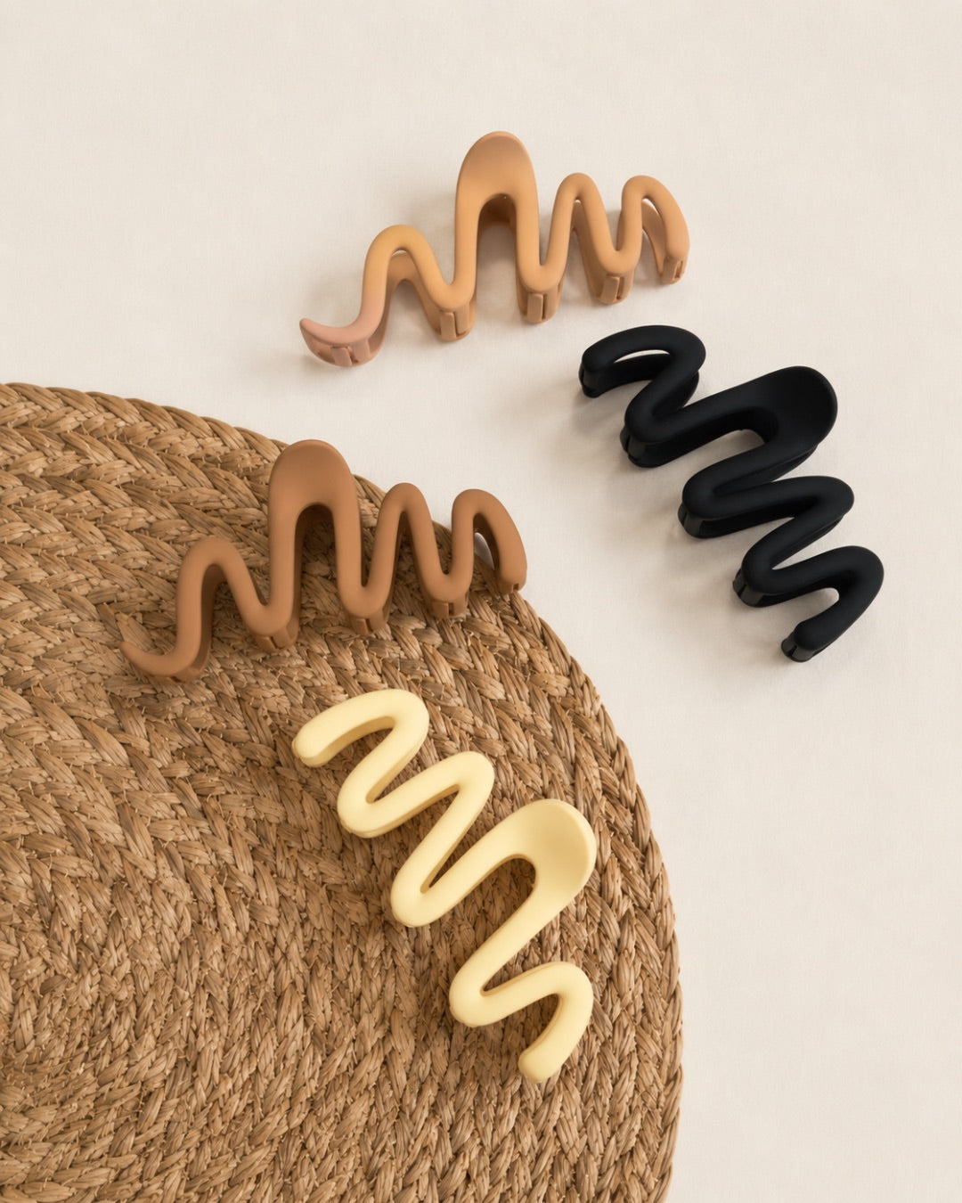 Korean Wavy Claw Clip