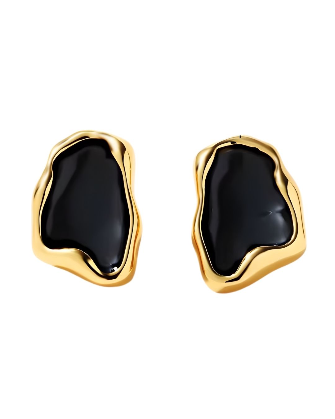 BLACK EVE STUDS