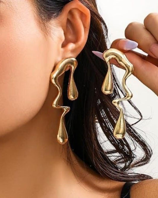 MELT EARRING