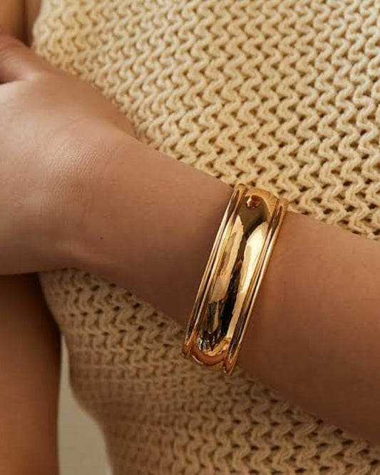 TARA BANGLE