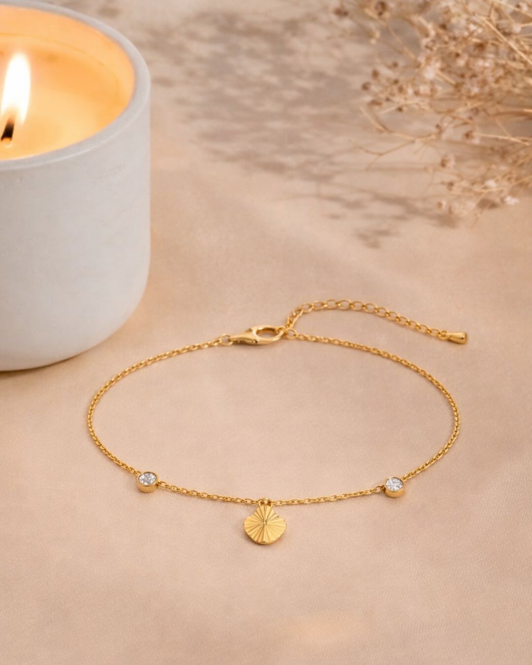 GLOW DROP BRACELET