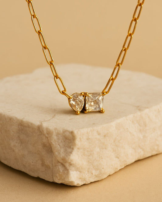 BOND PENDANT