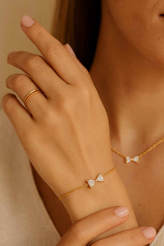 CRYSTAL BOW BRACELET