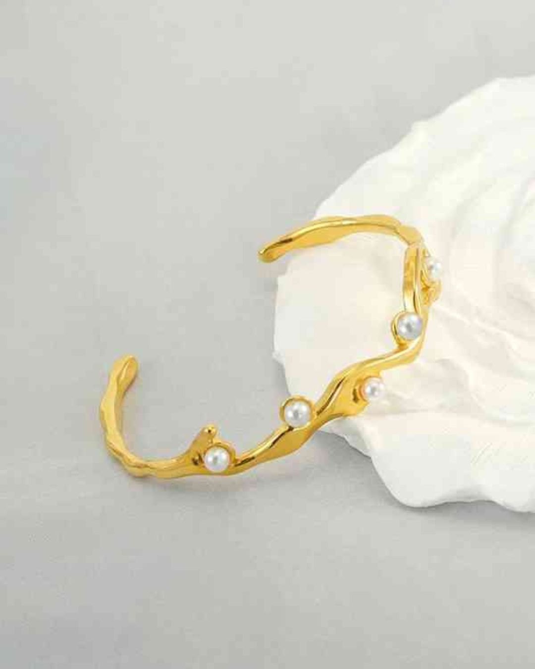 MOLTEN PEARL BRACELET