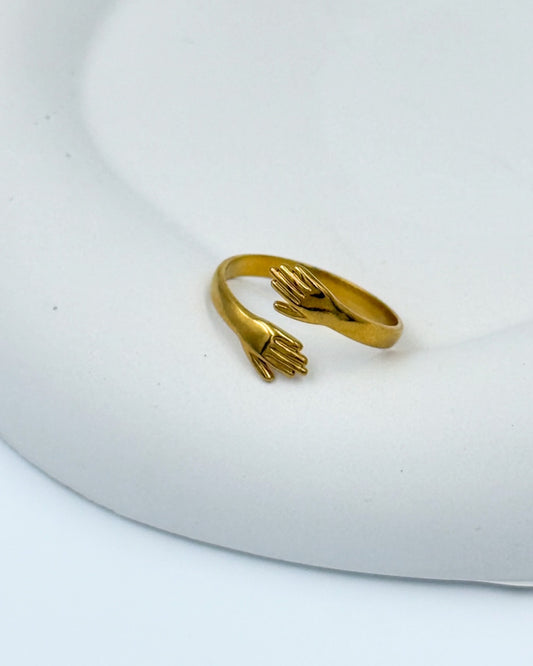 HUG RING