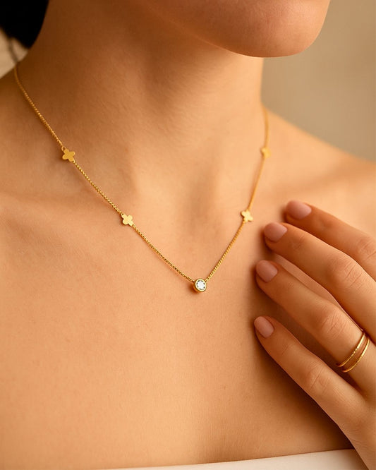 FLORAL CHARM PENDANT