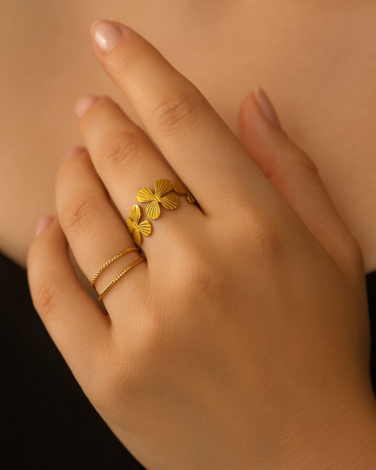 FLORAL RING